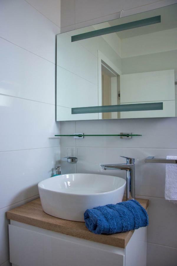 Apartments Melody Mandre Buitenkant foto