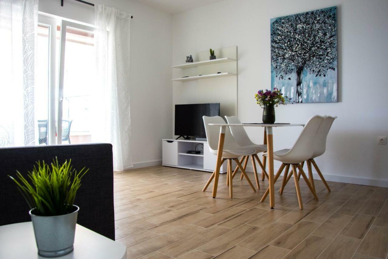 Apartments Melody Mandre Buitenkant foto